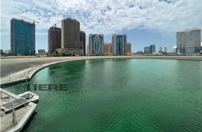 Apartment - 2 Bedrooms - 3 Bathrooms for rent in Hub Canal 2 - Hub-Golf Towers - Dubai Sports City - Dubai