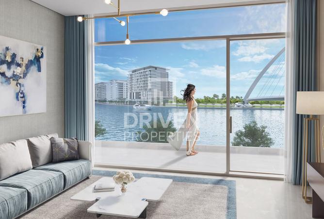 Apartment - 2 Bedrooms - 3 Bathrooms for sale in Canal Front Residence 5 - Canal Front Residences - Al Wasl - Dubai