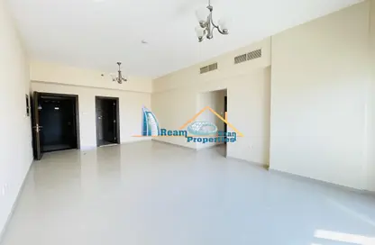 Apartment - 2 Bedrooms - 3 Bathrooms for rent in Al Khair Building - Dubai Silicon Oasis - Dubai