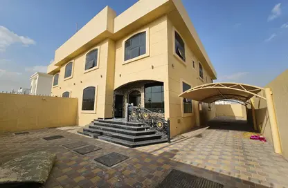 Villa - 5 Bedrooms - 6 Bathrooms for rent in Hoshi 1 - Hoshi - Al Badie - Sharjah