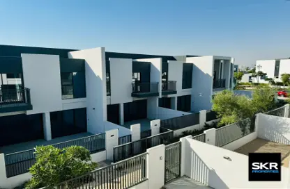 Townhouse - 3 Bedrooms - 3 Bathrooms for sale in La Rosa 1 - Villanova - Dubai Land - Dubai