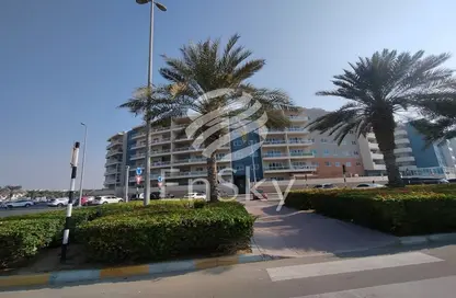 Apartment - 1 Bedroom - 2 Bathrooms for sale in Tower 1 - Al Reef Downtown - Al Reef - Abu Dhabi