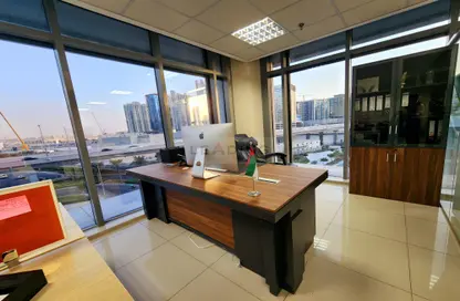 Office Space - Studio - 1 Bathroom for rent in The Metropolis - Business Bay - Dubai