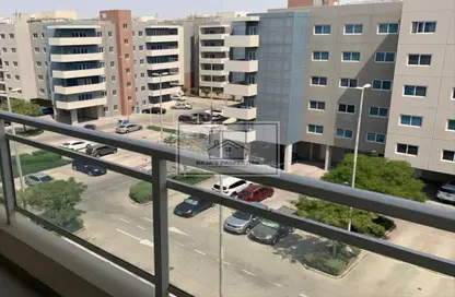 Apartment - 3 Bedrooms - 4 Bathrooms for rent in Tower 43 - Al Reef Downtown - Al Reef - Abu Dhabi