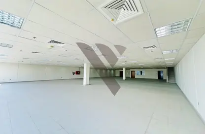 Show Room - Studio - 2 Bathrooms for rent in Industrial Zone - Dubai Industrial City - Dubai