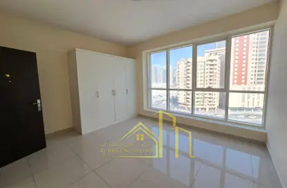 Apartment - 3 Bedrooms - 3 Bathrooms for rent in Al Majaz 2 - Al Majaz - Sharjah