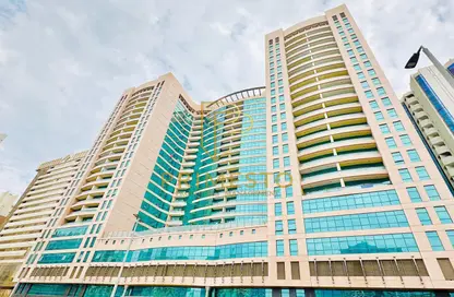 Apartment - 2 Bedrooms - 3 Bathrooms for rent in Al Jazeera Towers - Hamdan Street - Abu Dhabi