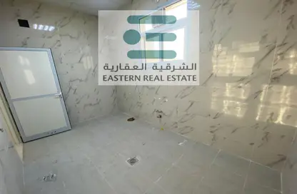 شقة - 3 غرف نوم - 3 حمامات للايجار في الشامخة - أبوظبي