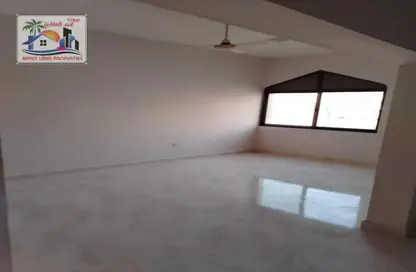 Apartment - 1 Bedroom - 1 Bathroom for rent in Rolla Square - Rolla Area - Sharjah