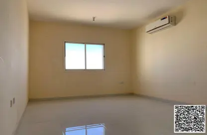 Apartment - 1 Bedroom - 2 Bathrooms for rent in Al Jurf Industrial 3 - Al Jurf Industrial - Ajman