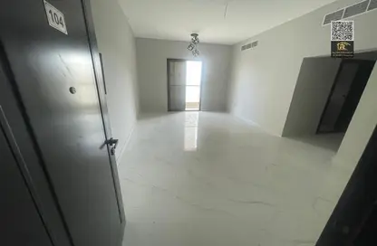 Apartment - 2 Bedrooms - 2 Bathrooms for rent in Al Jurf 2 - Al Jurf - Ajman Downtown - Ajman