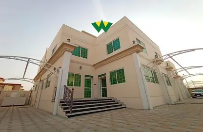 Villa - 4 Bedrooms - 6 Bathrooms for rent in Shakhbout City - Abu Dhabi