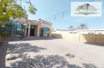 Villa - 3 Bedrooms - 5 Bathrooms for rent in Al Khezamia - Mughaidir - Sharjah