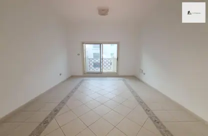 Apartment - 1 Bathroom for rent in Riffa Building - Al Raffa - Bur Dubai - Dubai