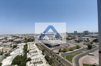 Apartment - 2 Bedrooms - 3 Bathrooms for rent in Al Sahel Towers - Corniche Road - Abu Dhabi