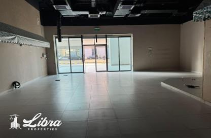 Shop - Studio for sale in SOL Bay - Business Bay - Dubai