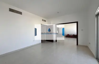 Apartment - 3 Bedrooms - 3 Bathrooms for rent in Al Manaseer - Abu Dhabi