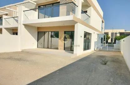 Townhouse - 4 Bedrooms - 4 Bathrooms for rent in Phoenix - DAMAC Hills - Dubai