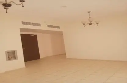 Apartment - 2 Bedrooms - 2 Bathrooms for rent in Al Mujarrah - Al Sharq - Sharjah