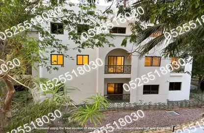 Apartment - 2 Bedrooms - 2 Bathrooms for rent in The Gardens Buildings - The Gardens - Dubai