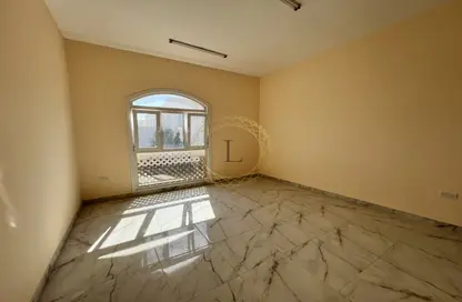 Apartment - 2 Bedrooms - 4 Bathrooms for rent in Shiebat Al Oud - Asharej - Al Ain