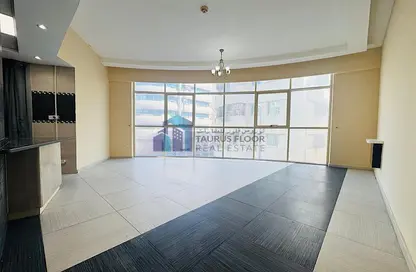 Apartment - 1 Bedroom - 1 Bathroom for rent in Makani Building - Al Muraqqabat - Deira - Dubai