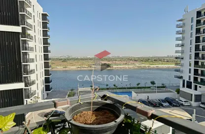 Apartment - 2 Bedrooms - 3 Bathrooms for sale in Waters Edge - Yas Island - Abu Dhabi