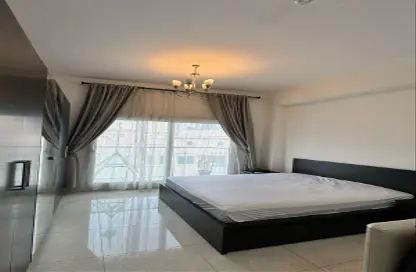 Apartment - 1 Bathroom for rent in Pulse Smart Residence - Jumeirah Village Circle - Dubai