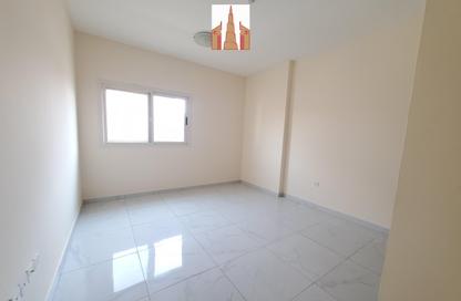 Apartment - 1 Bathroom for rent in AlFalah - Muwaileh Commercial - Sharjah