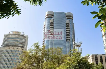 Apartment - 4 Bedrooms - 4 Bathrooms for rent in Silver Tower - Corniche Road - Abu Dhabi