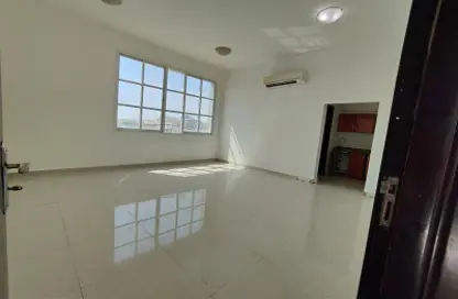 Apartment - 1 Bathroom for rent in Mohamed Bin Zayed Centre - Mohamed Bin Zayed City - Abu Dhabi