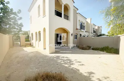 Townhouse - 3 Bedrooms - 4 Bathrooms for sale in Bella Casa - Serena - Dubai Land - Dubai