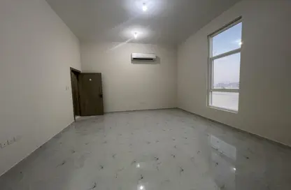 Apartment - 2 Bedrooms - 2 Bathrooms for rent in Khalifa City A Villas - Khalifa City A - Khalifa City - Abu Dhabi