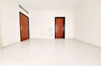 Apartment - 1 Bedroom - 2 Bathrooms for rent in Hend Tower - Al Taawun Street - Al Taawun - Sharjah