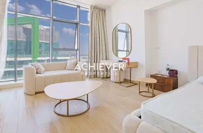 Apartment - 1 Bathroom for rent in Regina Tower - Jumeirah Village Circle - Dubai