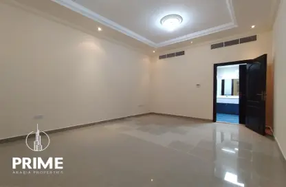 Apartment - 4 Bedrooms - 4 Bathrooms for rent in Hadbat Al Zafranah - Muroor Area - Abu Dhabi