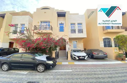 Villa - 5 Bedrooms - 7+ Bathrooms for rent in Al Qurm - Abu Dhabi