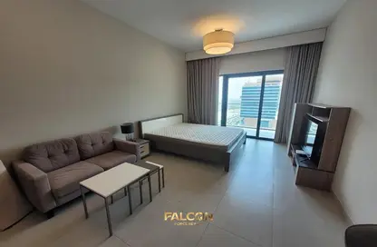 Apartment - 1 Bathroom for rent in SOL Bay - Business Bay - Dubai