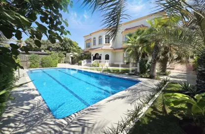 Villa - 5 Bedrooms - 6 Bathrooms for rent in Jumeirah 2 Villas - Jumeirah 2 - Jumeirah - Dubai