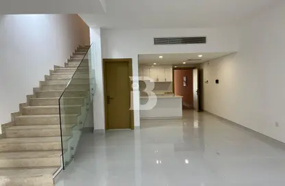 Townhouse - 3 Bedrooms - 5 Bathrooms for rent in Lotus Park - Jumeirah Village Circle - Dubai