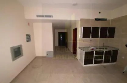 Apartment - 1 Bathroom for rent in Al Rawda 2 - Al Rawda - Ajman