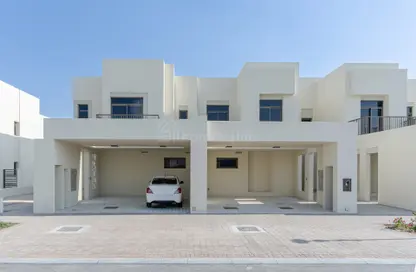 Townhouse - 4 Bedrooms - 4 Bathrooms for sale in Shams Townhouses - Town Square - Dubai