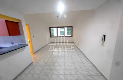 Apartment - 1 Bedroom - 1 Bathroom for rent in Tourist Club Area - Abu Dhabi