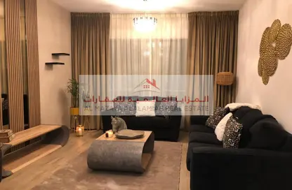 Apartment - 1 Bedroom - 2 Bathrooms for rent in Beach Tower 1 - Al Khan Lagoon - Al Khan - Sharjah