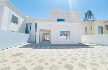 Villa - 5 Bedrooms - 7 Bathrooms for rent in Zakher - Al Ain