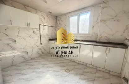 Apartment - 1 Bedroom - 1 Bathroom for rent in Al Qulaya'ah - Al Sharq - Sharjah