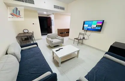 Apartment - 1 Bedroom - 2 Bathrooms for rent in New Al Taawun Road - Al Taawun - Sharjah