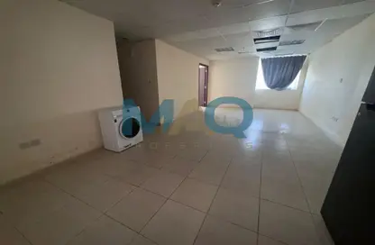 Apartment - 1 Bedroom - 1 Bathroom for rent in Union Tower - Al Seer - Ras Al Khaimah