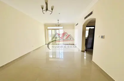 Apartment - 1 Bedroom - 2 Bathrooms for rent in Muwaileh 29 Building - Muwaileh - Sharjah