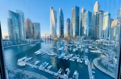 Apartment - 3 Bedrooms - 4 Bathrooms for rent in Al Habtoor Tower - Dubai Marina - Dubai